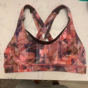 Lululemon sports bra